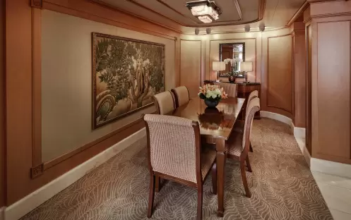 CUNARD Queen Elizabeth Q1 Suite 3