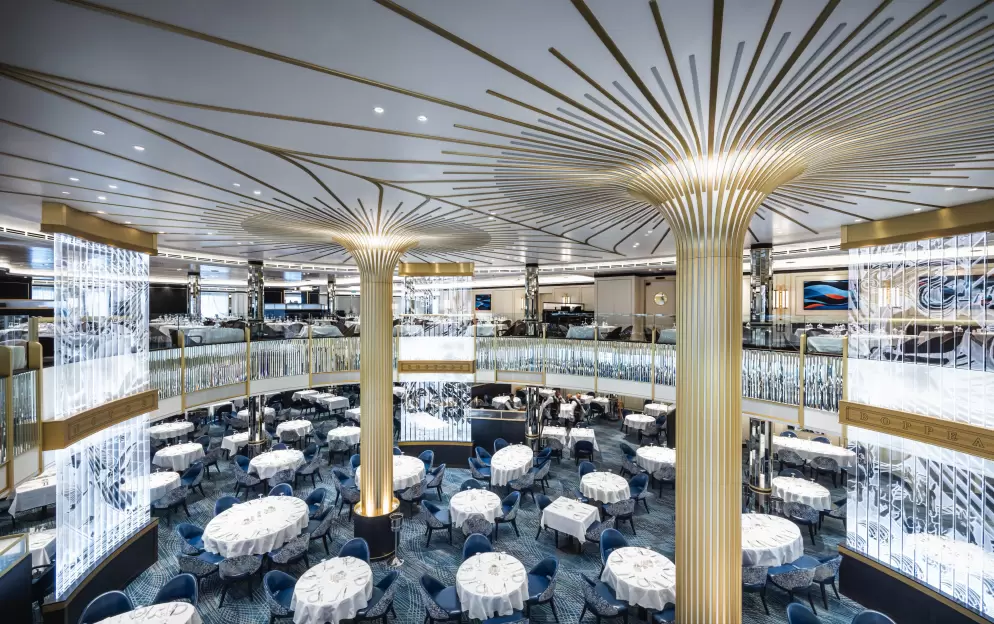 ©cunard Queen Anne Britannia Restaurant 0.jpg