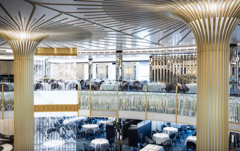 ©cunard Queen Anne Britannia Restaurant 1.jpg