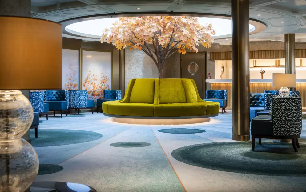 ©cunard Queen Anne Grills Lounge 2.jpg
