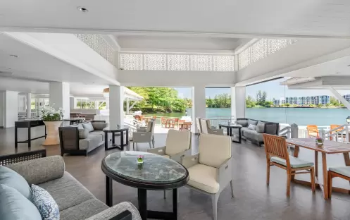SAii Laguna Phuket Food Beverage The Club Interior