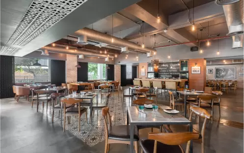 SAii Laguna Phuket Food Beverage Miss Olive Oyl Indoor Dining Area