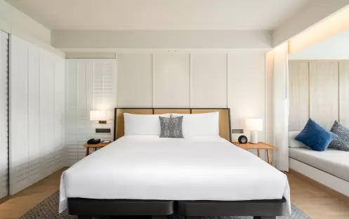 SAii Laguna Phuket Lagoon View Terrace King Bed Bed