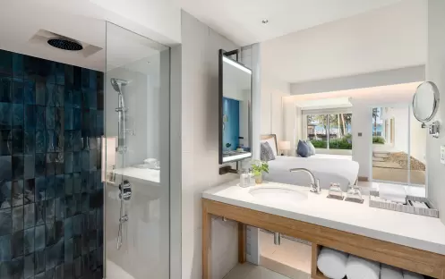 SAii Laguna Phuket Ocean View Terrace Bathroom