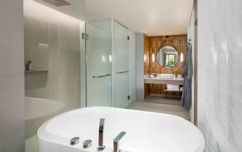 SAii Laguna Phuket Club Lagoon View Bathroom