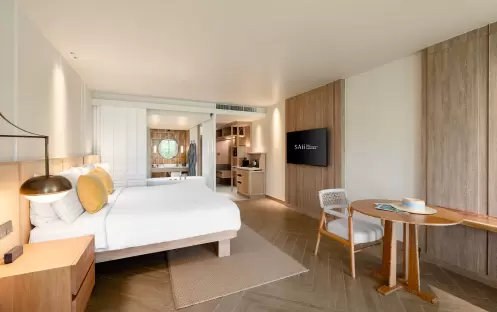 SAii Laguna Phuket Club Ocean View King Bed Table and TV
