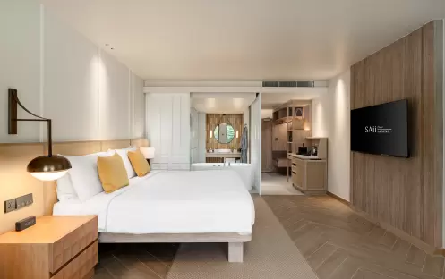 SAii Laguna Phuket Club Ocean View King Bed Layout