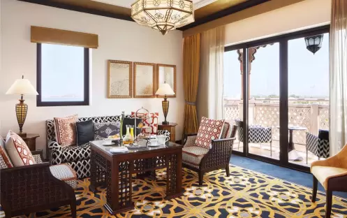 Jumeirah Al Qasr Dubai - Arabian Family Club Room