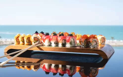 middle-east-holidays-ras-al-khaimah-the-cove-rotana-resort-breeze- bar-and-lounge