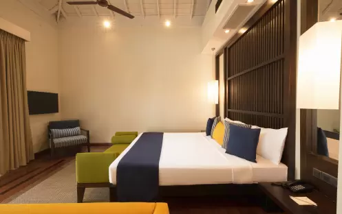 indian-ocean-holidays-sri-lanka-club-hotel-dolphin-junior-suite