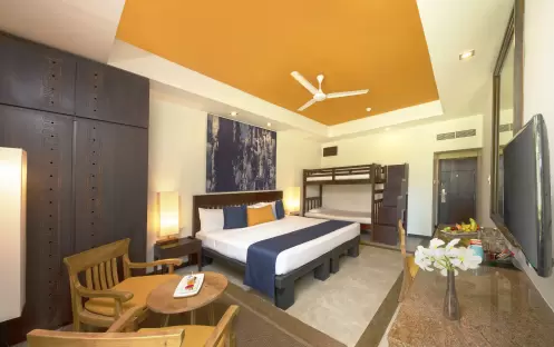 indian-ocean-holidays-sri-lanka-club-hotel-dolphin-superior-family-room