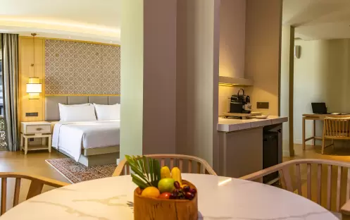 asia-holidays-malaysia-langkawi-pelangi-beach-resort-spa-langkawi-pelangi-junior-suite