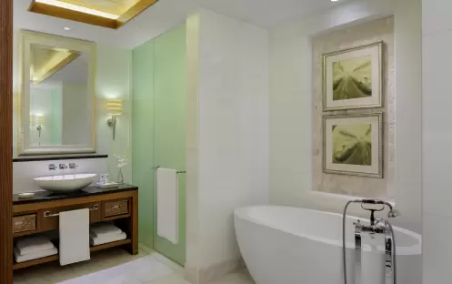 middle-east-holidays-abu-dhabi-st-regis-saadiyat-island-resort-hotel-St-regis-suite-bathroom middle-east-holidays-abu-dhabi-st-regis-saadiyat-island-resort-hotel-St-regis-suite-bathroom