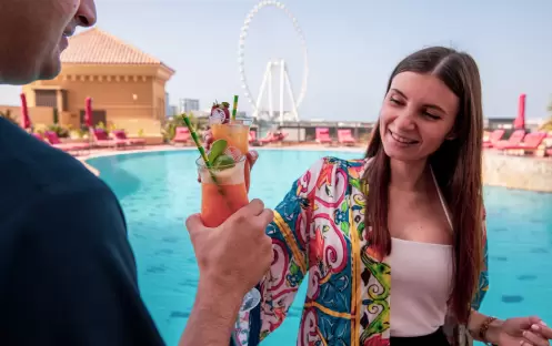 middle-east-holidays-dubai-amwaj-rotana-jumeirah-beach-sundeck