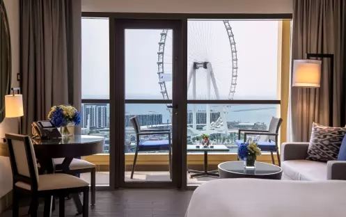 middle-east-holidays-dubai-amwaj-rotana-jumeirah-beach-sea-front-two-bedroom-suite-with-balcony&lounge-access