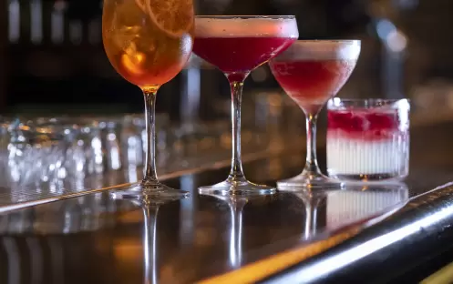 middle-east-holidays-dubai-amwaj-rotana-jumeirah-beach-jb’s-gastropub
