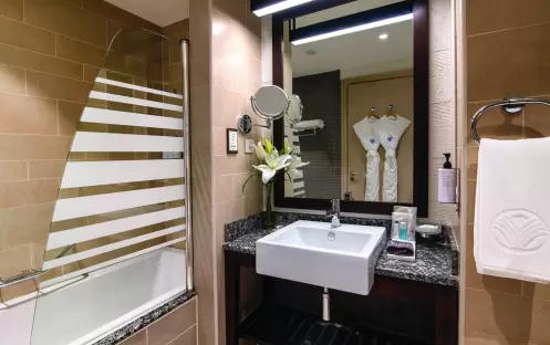 middle-east-holidays-dubai-amwaj-rotana-jumeirah-beach-ain-dubai-sea-view-room-with-balcony