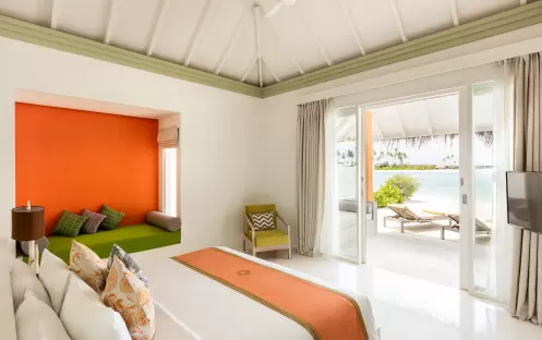 indian-ocean-holidays-maldives-sun-siyam-olhuveli-grand beach-villa