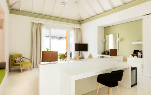 indian-ocean-holidays-maldives-sun-siyam-olhuveli-grand beach-villa