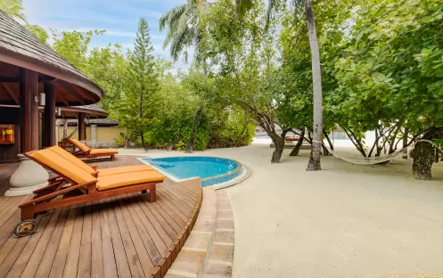indian-ocean-holidays-maldives-sun-siyam-olhuveli-two- bedroom-beach-suite