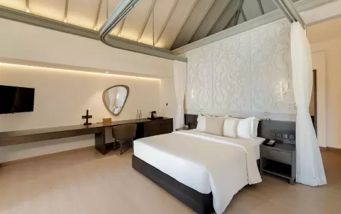indian-ocean-holidays-maldives-sun-siyam-olhuveli-grand- beach-suite-with-pool