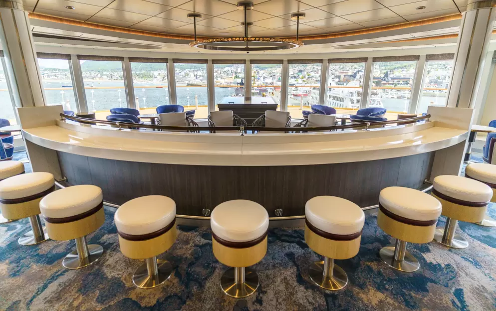 Quark Expeditions, Ocean Explorer Observation Lounge 2 ©Quark Expeditions.jpg