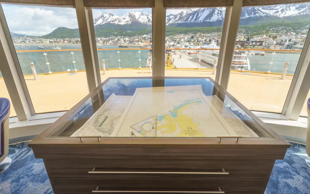 Quark Expeditions, Ocean Explorer Observation Lounge 7 ©Quark Expeditions.jpg