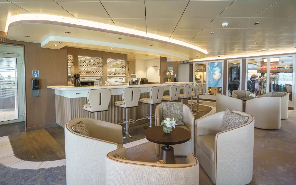 Quark Expeditions, Ocean Explorer The Latitude Bar 1 ©Quark Expeditions.jpg