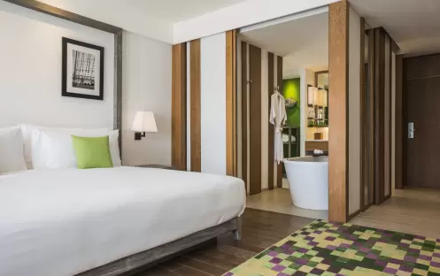 thailand-holidays-phuket-the-nai-harn-phuket-deluxe-ocean- view-room-bathroom thailand-holidays-phuket-the-nai-harn-phuket-deluxe-ocean- view-room-bathroom