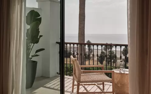 europe-holidays-spain-costa-del-sol-oku-andalusia-suite- sea-view