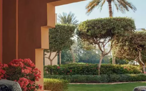 middle-east-holidays-dubai-one-only-royal-mirage-residence- junior-suite-terraceview middle-east-holidays-dubai-one-only-royal-mirage-residence- junior-suite-terraceview