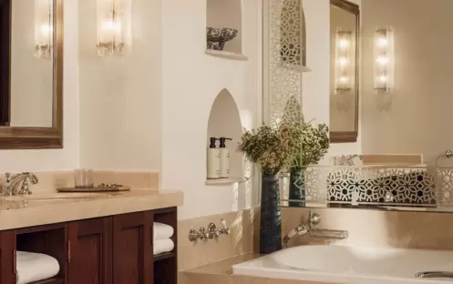 middle-east-holidays-dubai-one-only-royal-mirage-residence- prestige-room-bathroom middle-east-holidays-dubai-one-only-royal-mirage-residence- prestige-room-bathroom