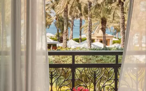 middle-east-holidays-dubai-one-only-royal-mirage-residence- prestige-room-terrace middle-east-holidays-dubai-one-only-royal-mirage-residence- prestige-room-terrace