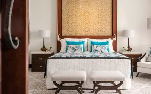 middle-east-holidays-dubai-one-only-royal-mirage-palace- manzil-room middle-east-holidays-dubai-one-only-royal-mirage-palace- manzil-room