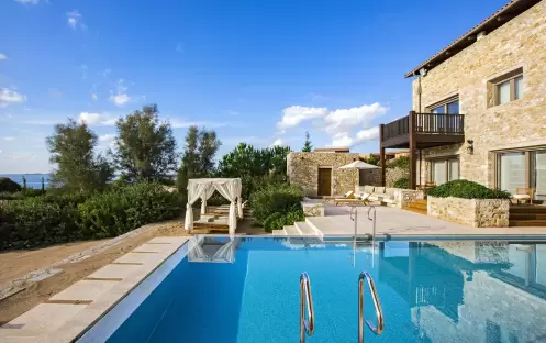 europe-holidays-greece-costa-navarino-the-romanos-a-luxury-collection-resort-costa-navarino-royal-villa-methoni
