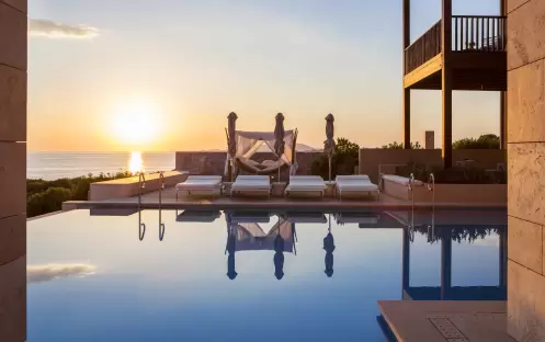 europe-holidays-greece-costa-navarino-the-romanos-a-luxury-collection-resort-costa-navarino-royal-villa-koroni