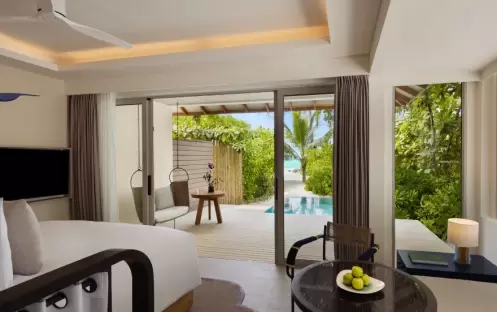 indian-ocean-holidays-maldives-avani-fares-maldives-resort-beach-pool-villa indian-ocean-holidays-maldives-avani-fares-maldives-resort-beach-pool-villa