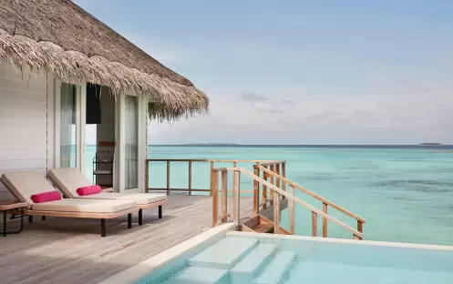 indian-ocean-holidays-maldives-sun-siyam-iru-veli-ocean- residence-with-pool