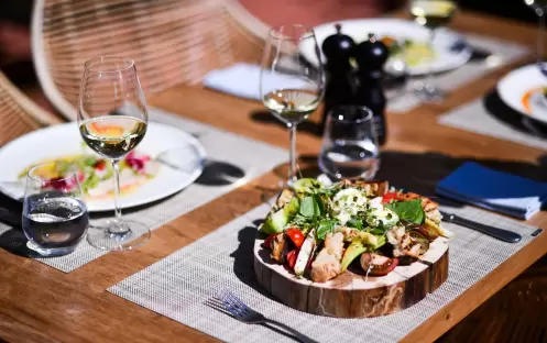 europe-holidays-greece-costa-navarino-the-westin-resort-costa-navarino-hotel-kooc-taverna-secrets europe-holidays-greece-costa-navarino-the-westin-resort-costa-navarino-hotel-kooc-taverna-secrets
