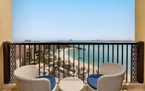 middle-east-holidays-ras-al-khaimah-doubletree-by-hilton-resort-spa-marjan-island-hotel-guest-room-island-view