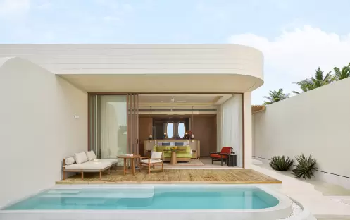 Centara Grand Lagoon Maldives-One Bedroom Sunrise Beach Pool Villa