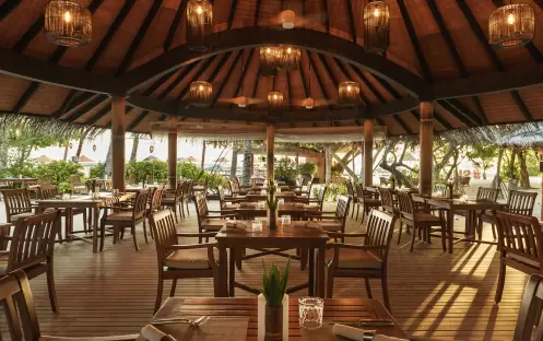 indian-ocean-holidays/maldives/sun-siyam-iru-fushi-hotel-bamboo