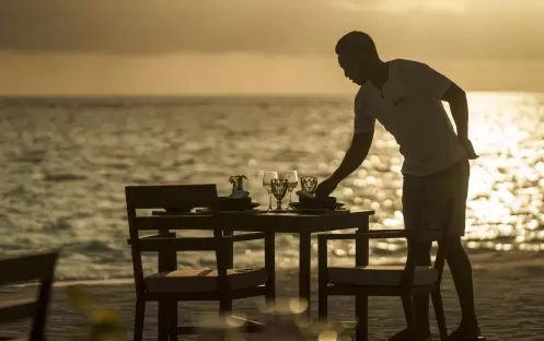 indian-ocean-holidays/maldives/sun-siyam-iru-fushi-hotel-islander’s-grill