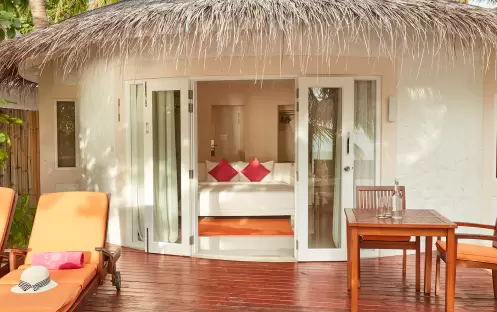 indian-ocean-holidays-maldives-sun-siyam-vilu-reef-maldives-deluxe-beach-villa