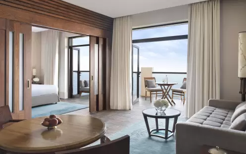 stp-1-bedroom-apartment-seaview-living-rm-0001-v2