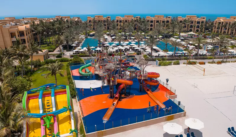 middle-east-holidays-ras-al-khaimah-doubletree-by-hilton-resort-spa-marjan-island-hotel