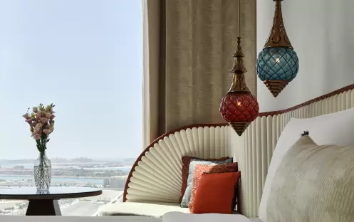middle-east-holidays-dubai-w-dubai-mina-seyahi-marvelous-corner-room