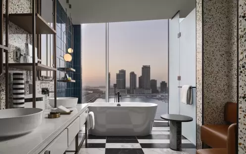middle-east-holidays-dubai-w-dubai-mina-seyahi-spectacular-wow-suite