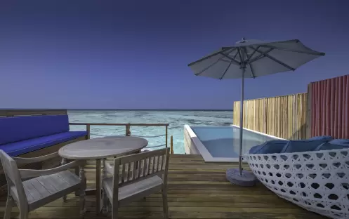 indian-ocean-holidays-maldives-cora-cora-maldives-lagoon-duplex-lagoon-pool- villa