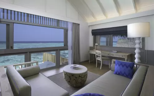 indian-ocean-holidays-maldives-cora-cora-maldives-lagoon-duplex-lagoon-pool- villa